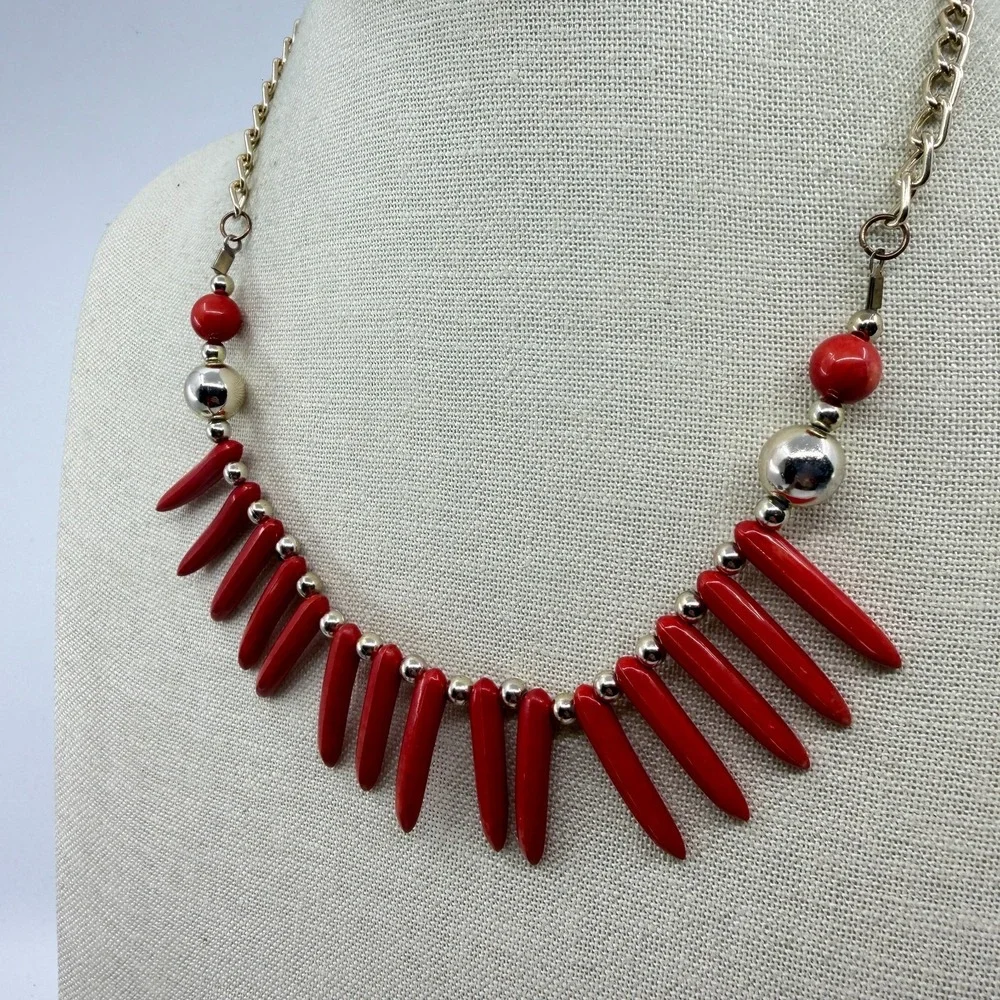 Red Spike Bead Gold Silver Tone Fringe Bib Chunky Bold Statement Necklace Gothic